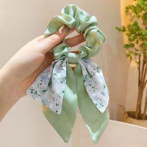 Women's floral butterfly knot hair rope